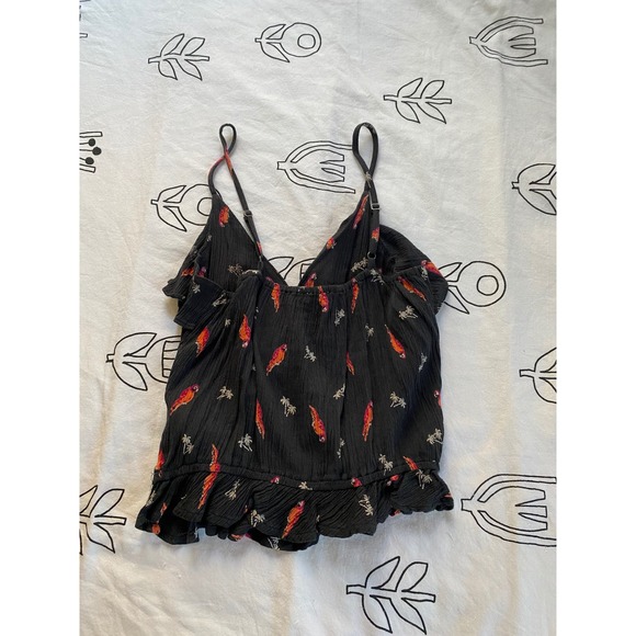 Hollister Ruffled Tank with Boho Design - Picture 4 of 4